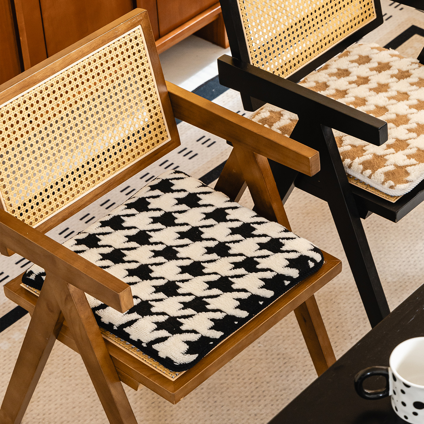 千鸟格毛绒餐椅垫可拆洗海绵坐垫