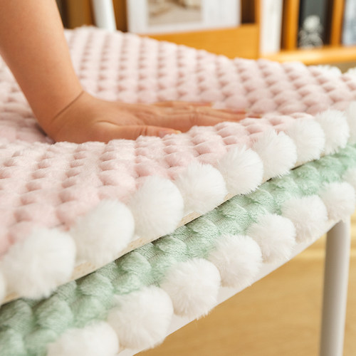 艾特金龟绒椅子垫学生办公室防滑