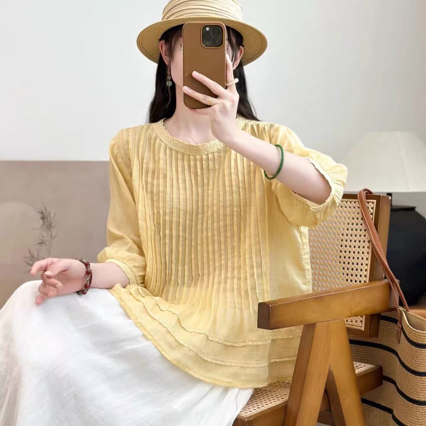 100%苎麻风琴花边领衬衫女气质