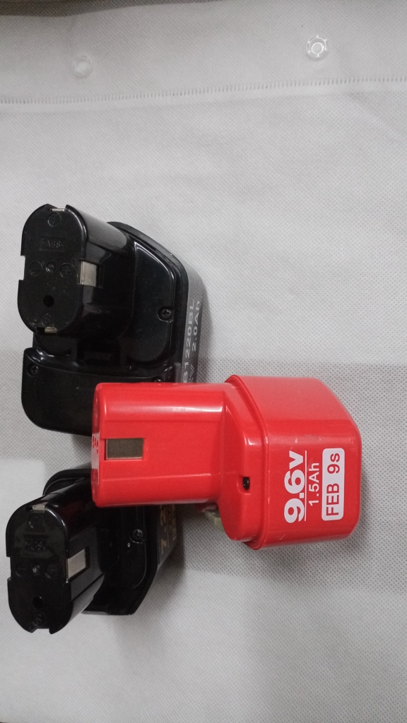 日立款7.2V/9.6V/12V/14.4V/18V全新电池1.5AH,2.0AH,3.0AH可定制