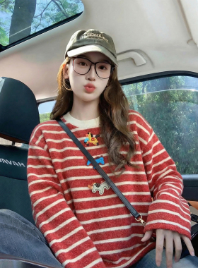 红色条纹磨毛长袖t恤女2026新款春季卡通刺绣复古慵懒内搭打底衫