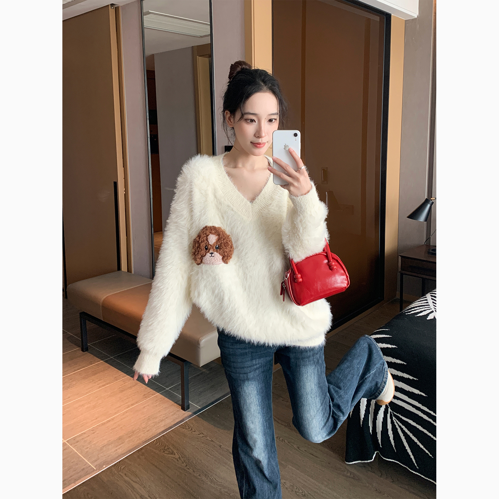 2025新款白色奶呼呼水貂绒加厚毛衣女冬季软糯慵懒高级感针织上衣