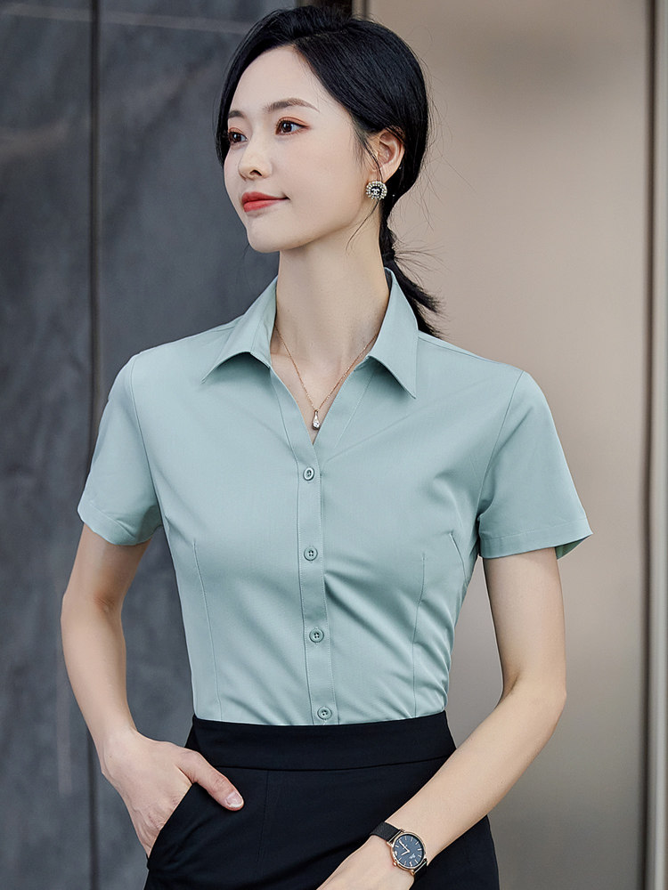绿色衬衫女高级感夏季短袖工作服竹纤维免烫职业正装气质V领衬衣