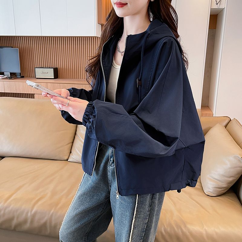 藏青色冲锋衣外套女早秋漂亮夹克