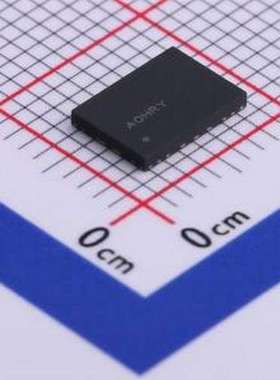 6NM22579AC33YC 预编程振荡器 22.5792MHz ±25ppm LVCMOS SMD705