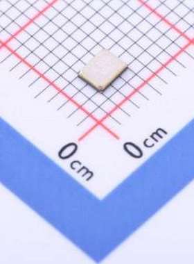 3TJ480000FYLBC 无源晶振 8MHz ±10ppm 8pF SMD3225-4P