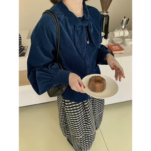 日了个韩｜宽松百搭复古设计款绑带蝴蝶结领短款灯芯绒长袖衬衫女