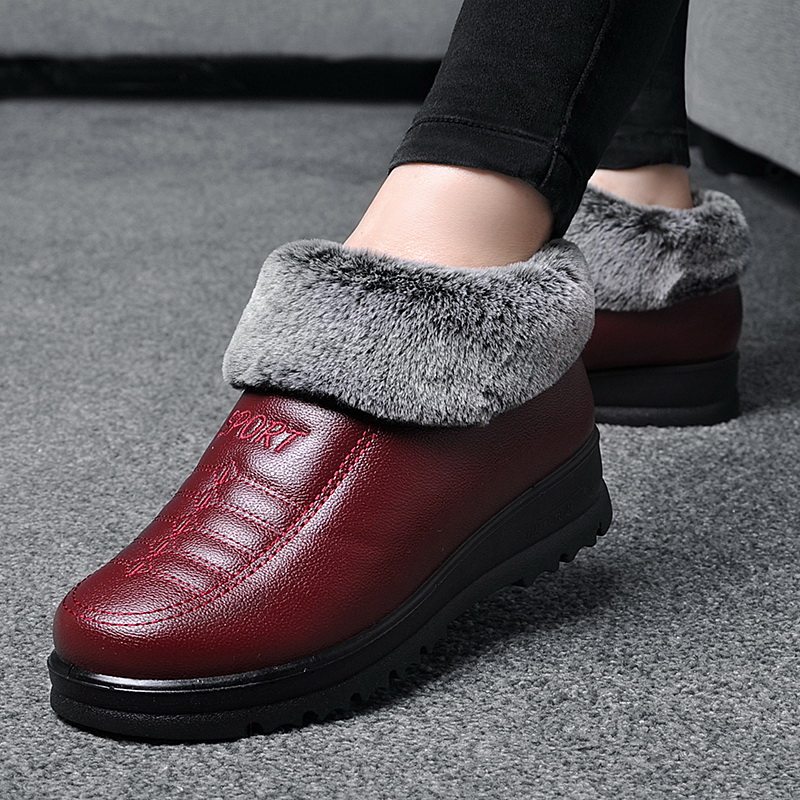 冬季棉拖鞋女中老年妈妈加绒保暖外穿防水皮面防滑软底奶奶皮棉鞋