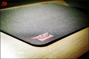 现货原版明基卓威老款ZOWIE 新款原版鼠标垫G-TF 防溅水鼠标垫