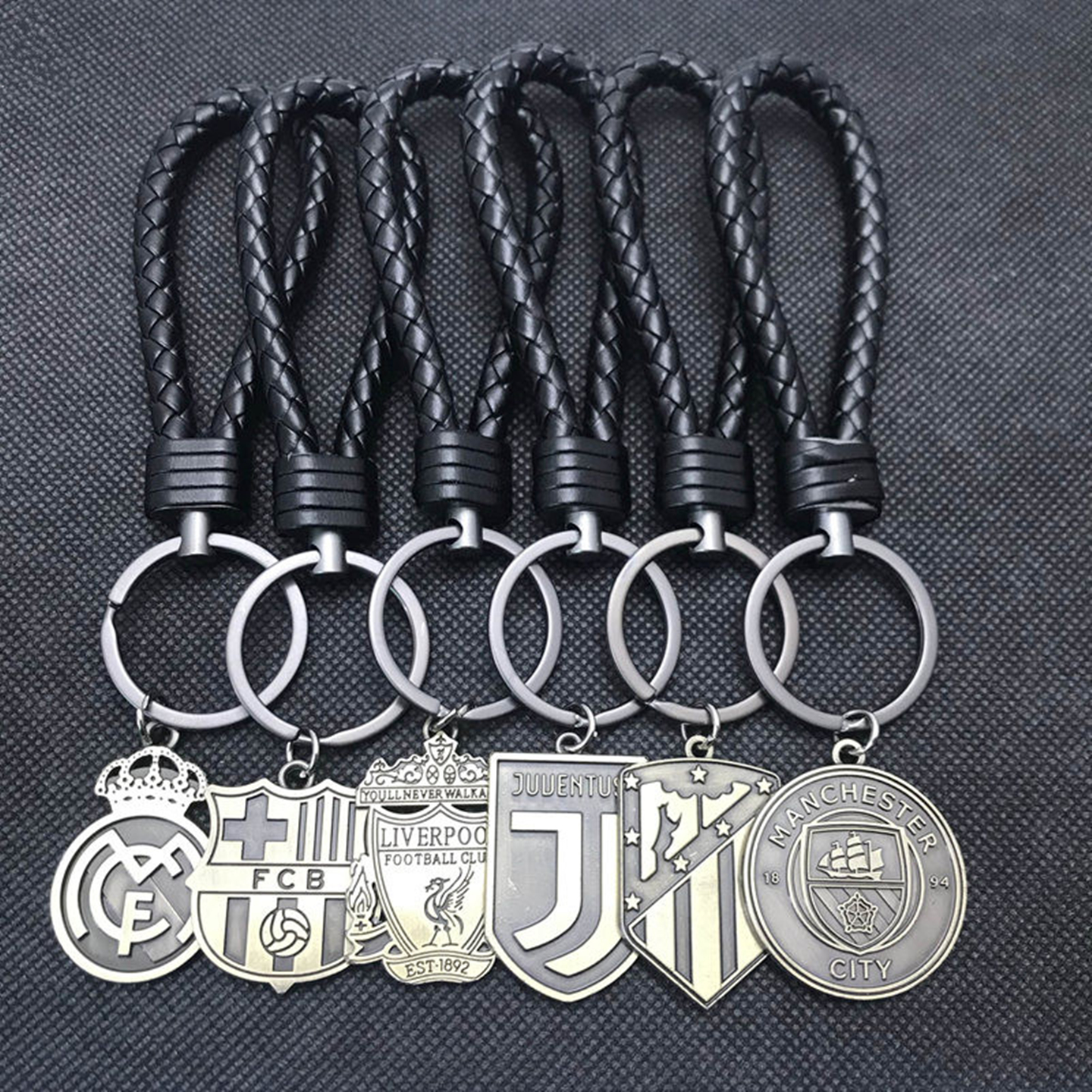 巴萨曼城双面队徽不锈钢挂件皇马