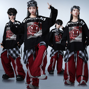 儿童街舞潮服秋冬季男孩炸街少儿嘻哈hiphop套装女童爵士舞演出服