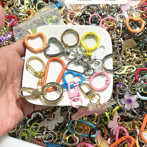 满30包邮半斤混发合金钥匙扣