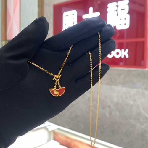 传承系列珐琅蝙蝠红扇形黄金项链