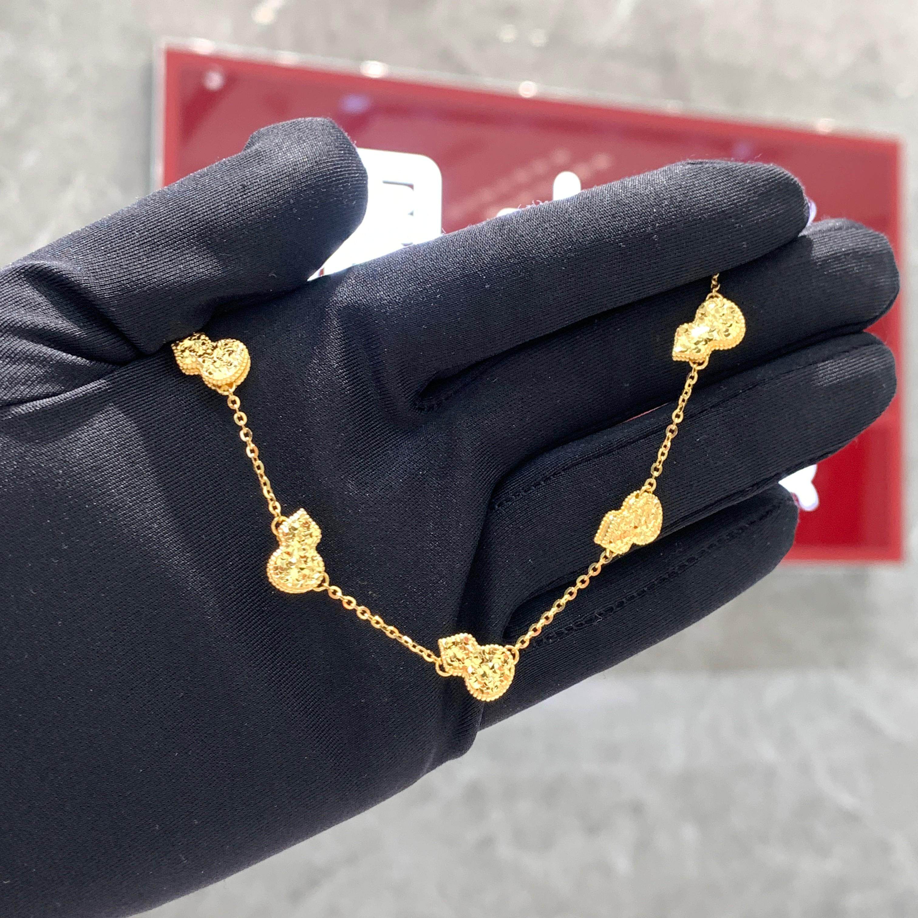周大福代购 ING系列五福临门福禄葫芦黄金手链 克减80计价F234423