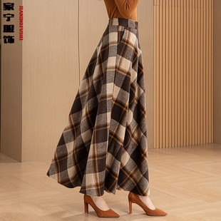 2025秋冬新款毛呢格子半身裙女高腰a字裙冬裙中长款加厚大码长裙