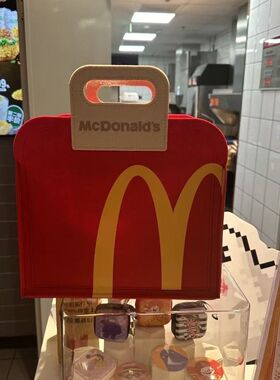 28周年庆麦麦毛毡包红色金拱门手提拎包妈咪包大容量随身包