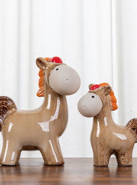 木马北欧简约家居客厅创意玄关陶瓷工艺品电视柜装饰摆件