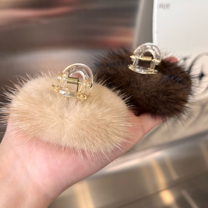 可爱水貂毛小抓夹小号毛毛绒刘海夹子头饰ins网红公主头发夹侧边