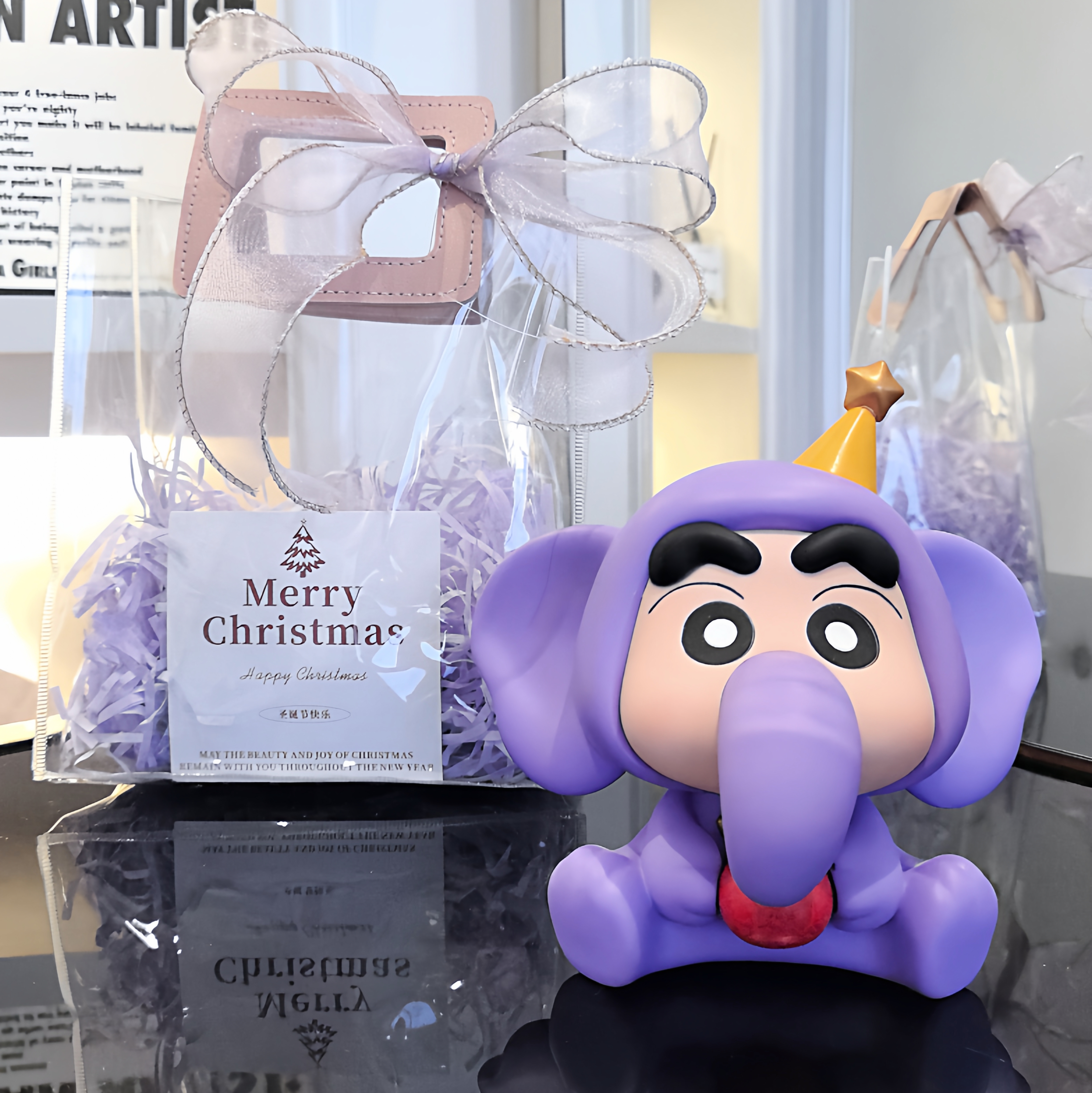 蜡笔小新手办摆件圣诞节礼物