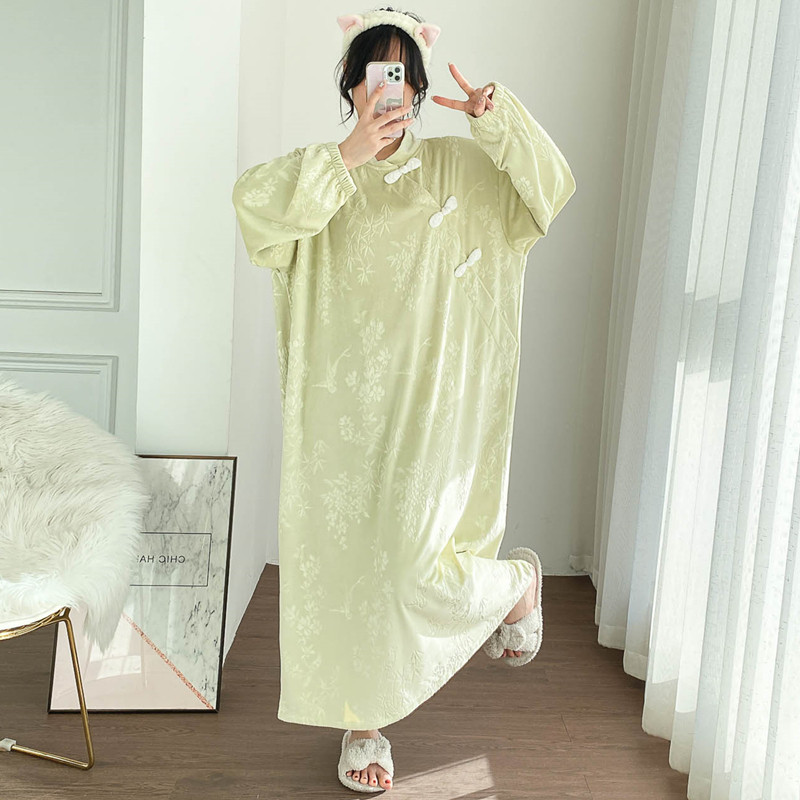 新中式盘扣加长睡裙冬季复古天鹅绒加大码超长孕妇胖mm200斤睡衣