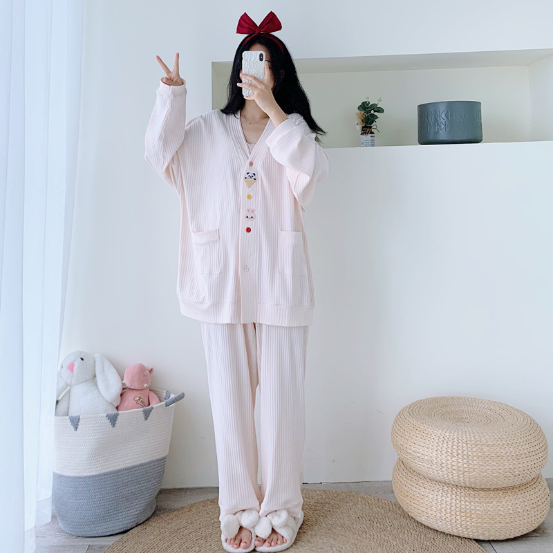 女纯棉刺绣V领睡衣家居服