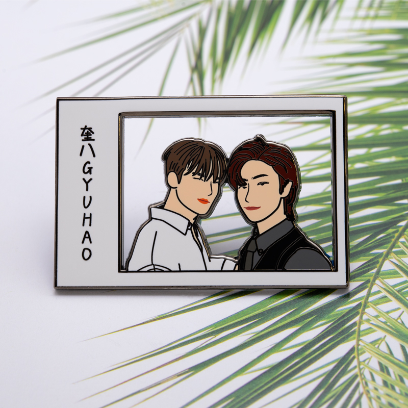 Seventeen奎八金属徽章礼物