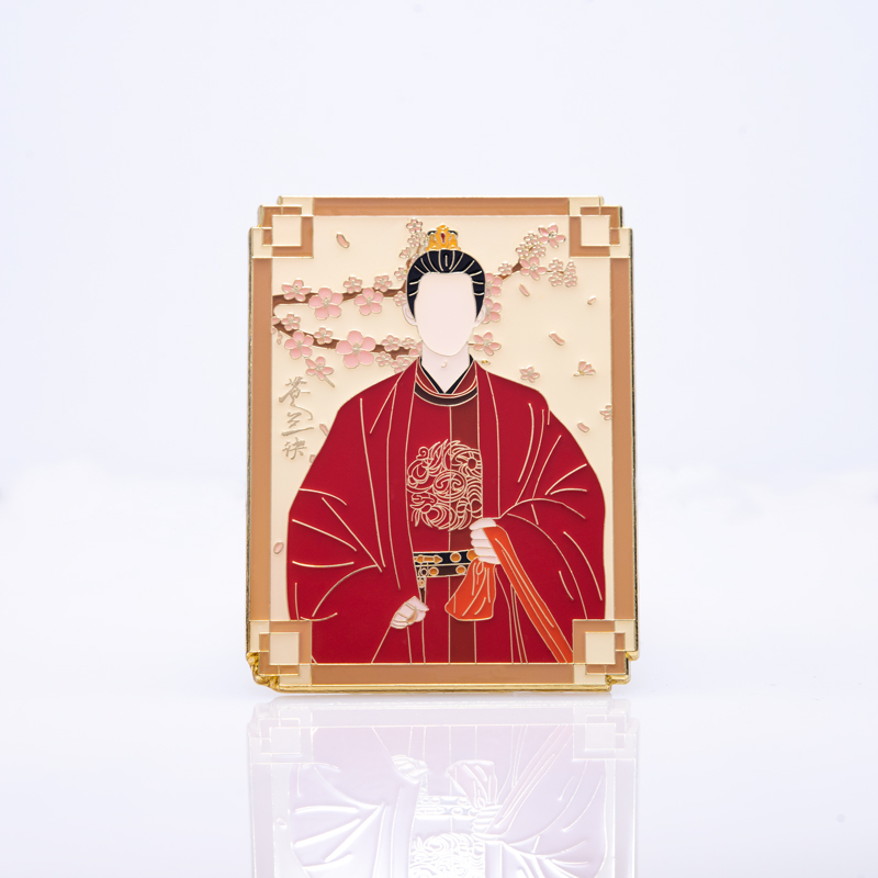 王鹤棣苍兰诀金属徽章杂志写真