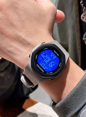 领翔naviforce青少年初中学生体育训练运动防水闹钟不充电电子表