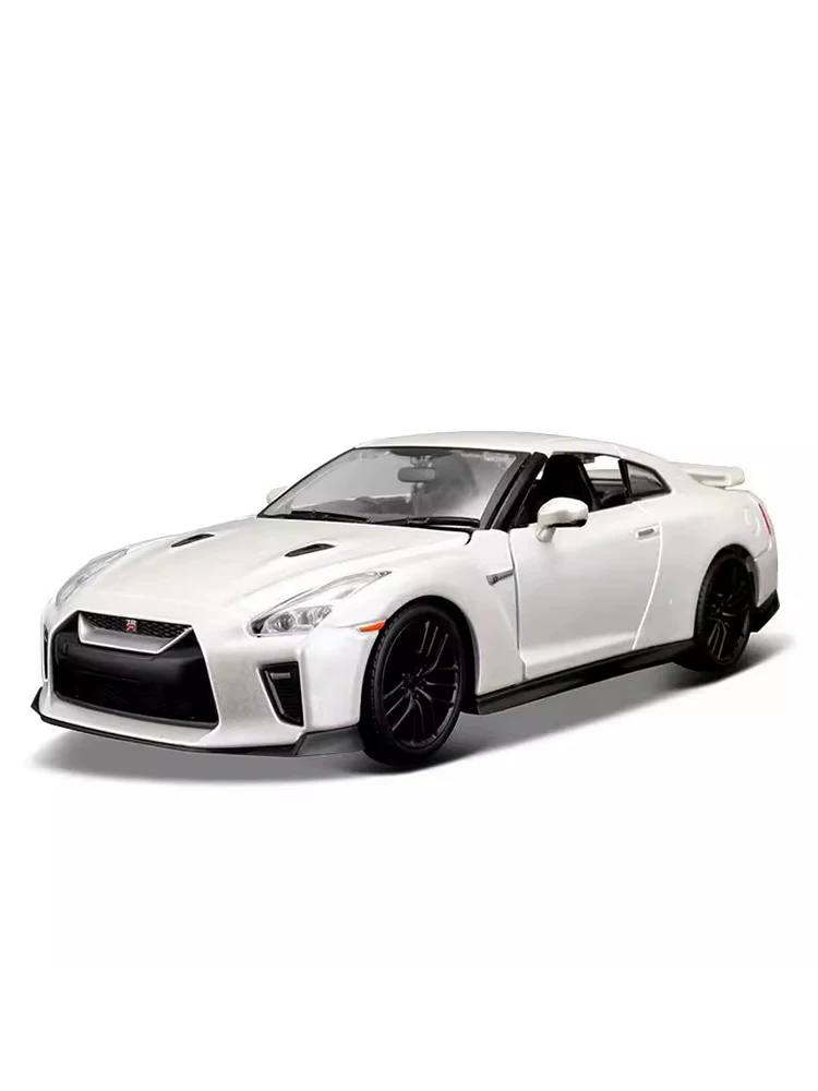 比美高 Nissan, realistic car model