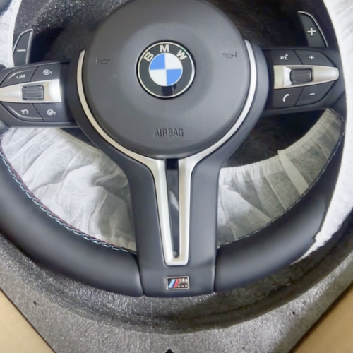 BMW宝马原厂M车标1234567系X1X2X3X4X5X6 随意贴 代购纯正原装