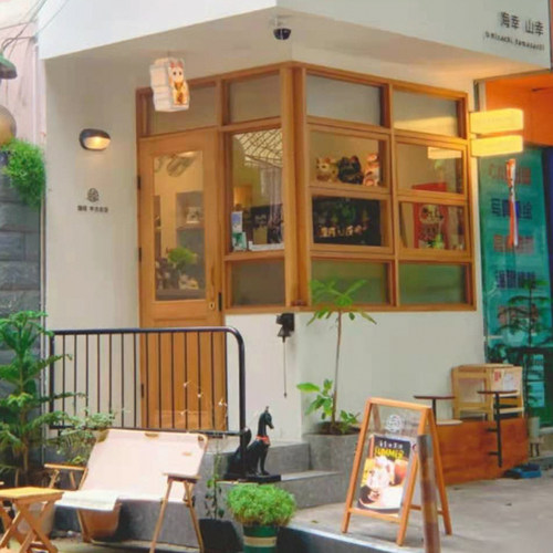 商铺纯实木风格钢化玻璃原木门窗