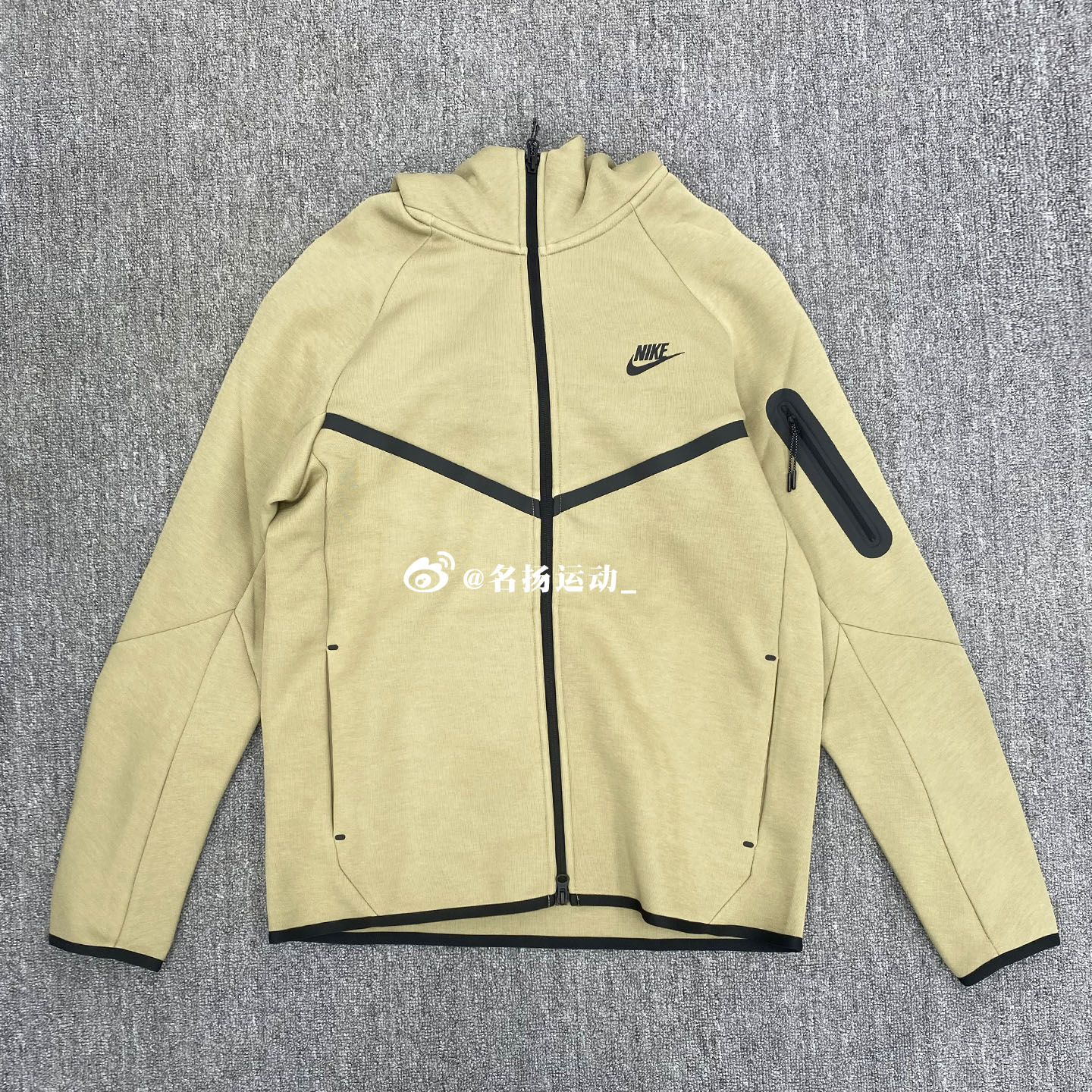 Nike男子连帽跑步训练透气运动服耐克休闲开衫卫衣外套HV0950-277