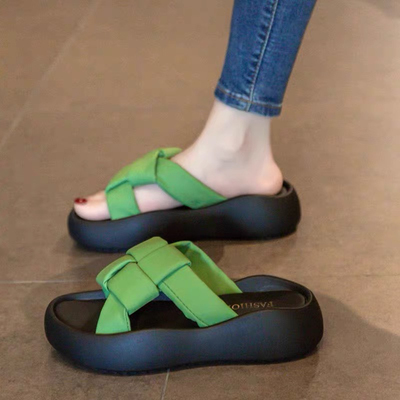 凉拖鞋女夏外穿2025新款外出厚底休闲沙滩凉鞋懒人时尚孕妇一字拖