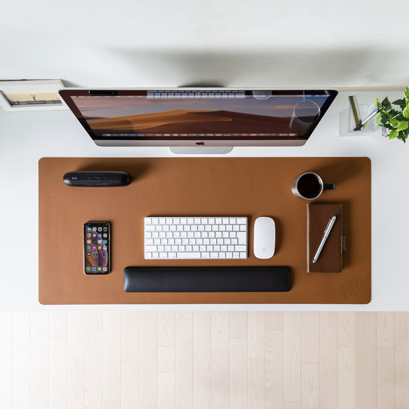 JAPAN SANWA SUPPLY OVERSIZED SPLASH-PROOF AND WEAR-RESISTANT LEATHER DESKTOP PAD COMPUTER MOUSE PAD IS FASHIONABLE AND SILKY