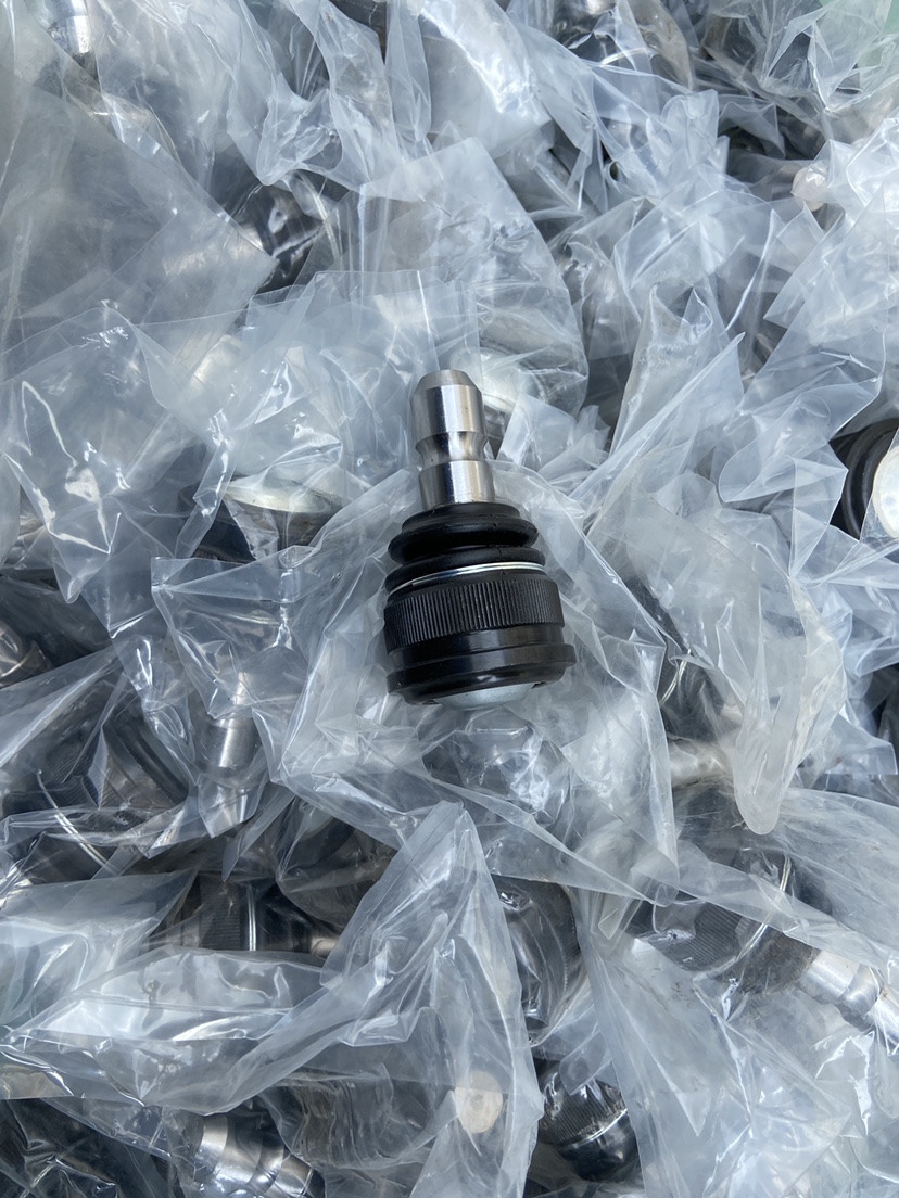 适配海马福美来普力马海福星下支臂胶套球头悬挂三角臂下摆臂衬套