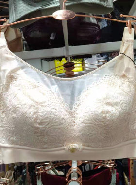 超薄防走光抹胸式上托乳胶内衣