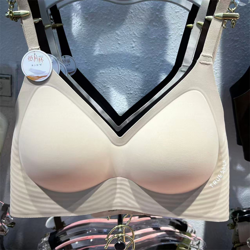 美月馨68女薄款固定杯性感无痕内衣女小胸聚拢显大无钢圈抹文胸罩