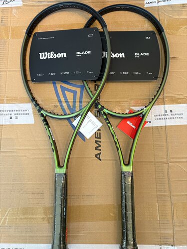 Wilson威尔胜网球拍blade V8全碳素极光绿专业网球拍295g萨巴仑卡