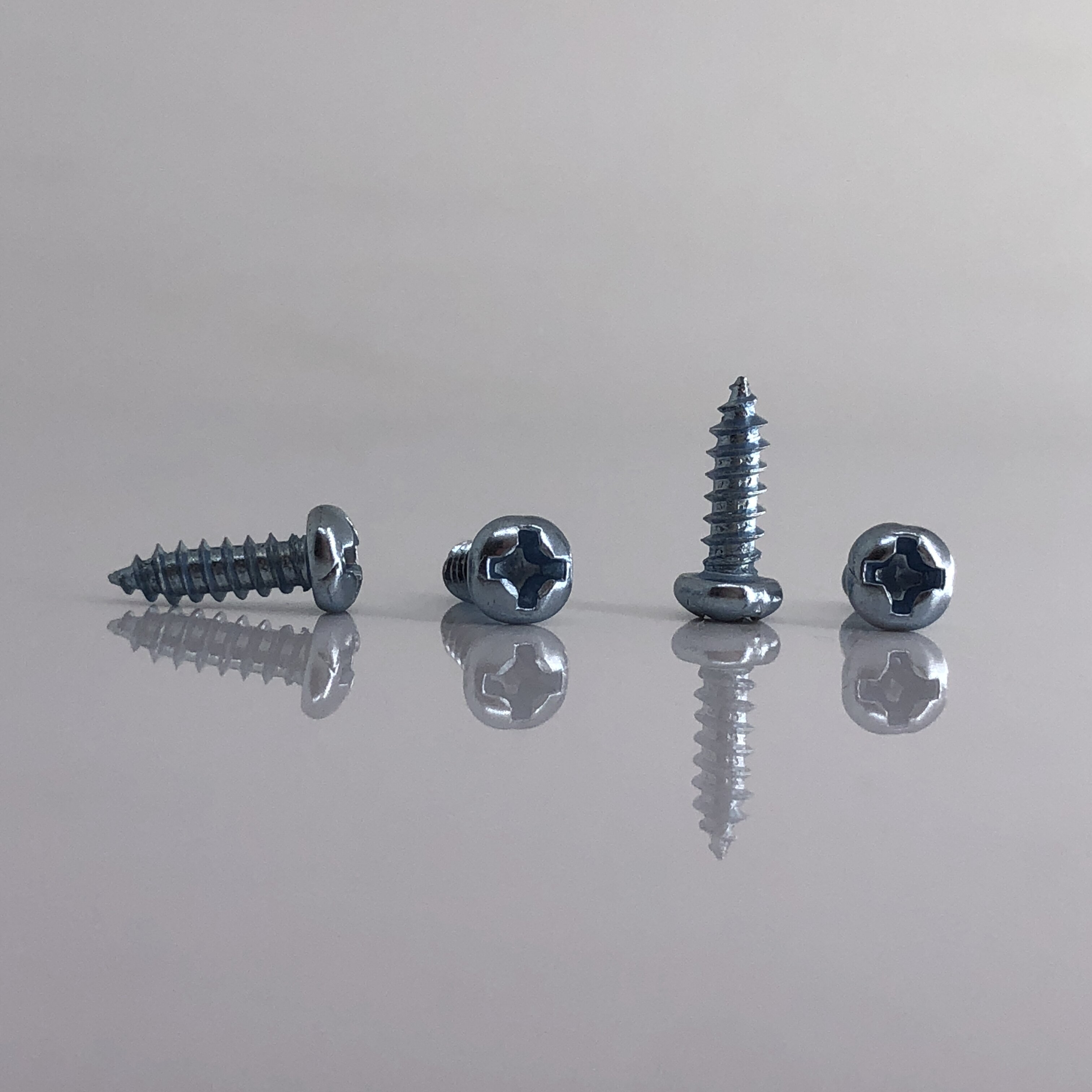 m3-m4木牙螺钉上海元头自攻螺丝高强度加硬gb846圆头十字自攻螺钉