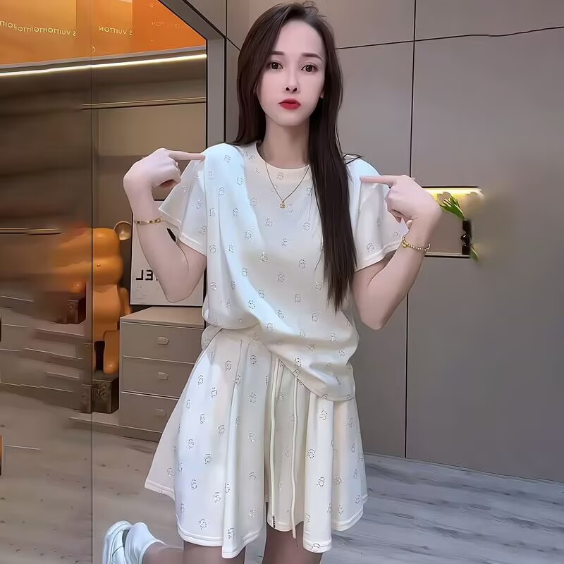 休闲运动服高级感时尚套装女图片
