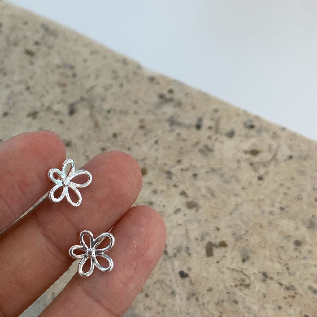 极简小花耳钉冷淡风质感通勤
