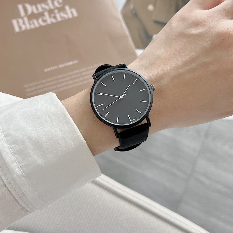 法国小众艺术手表女款学生高级感日系极简气质ins风复古石英女表