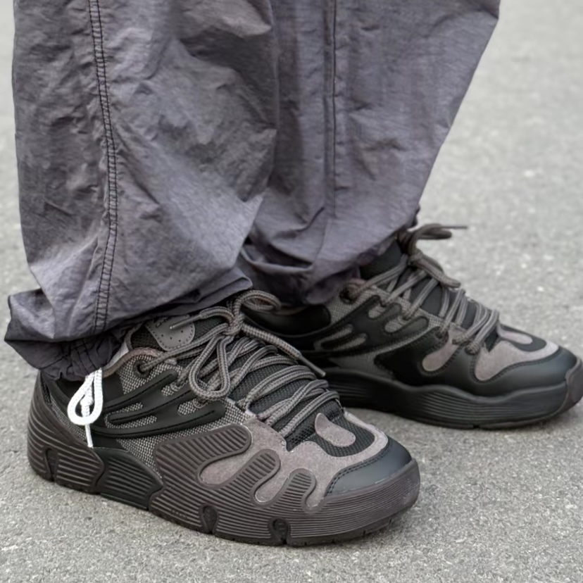 中国李宁2025新款×PLEASURES联名天蛟运动休闲鞋男鞋AEPV003