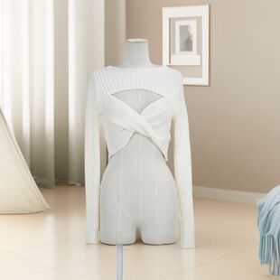 春秋爆款女纯色法式镂空长袖短款针织衫修身遮肉显瘦气质40737