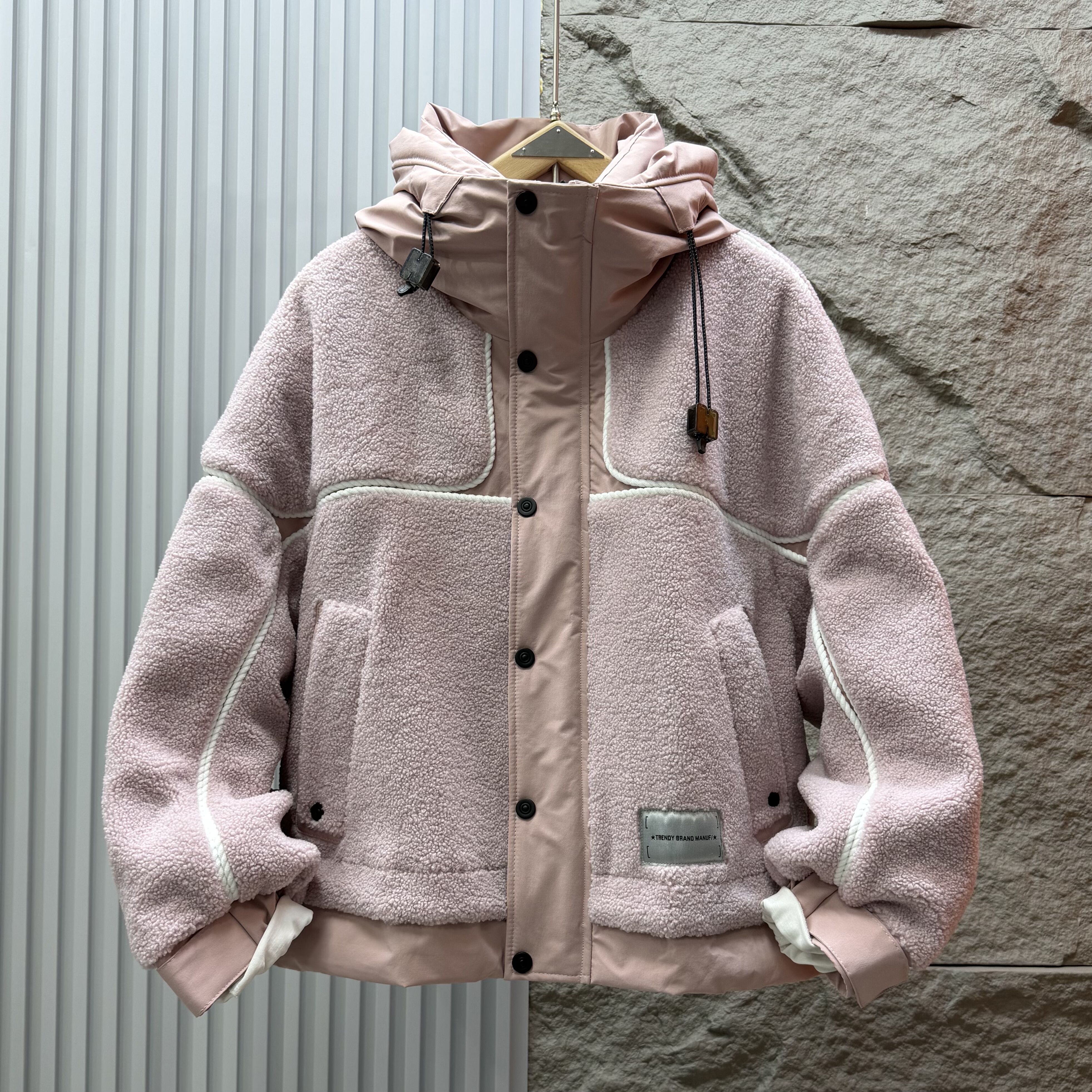 冬季潮流美式多巴胺颗粒绒男士连帽羽绒服时尚情侣百搭宽松面包服