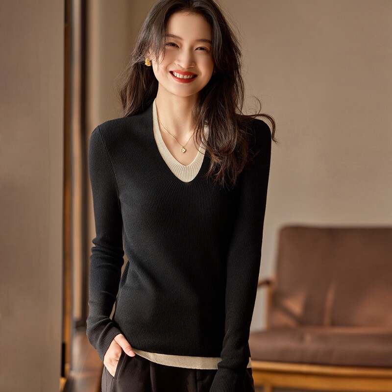 2025秋冬新款100%纯山羊绒衫女V领假两件显瘦针织打底衫套头毛衣