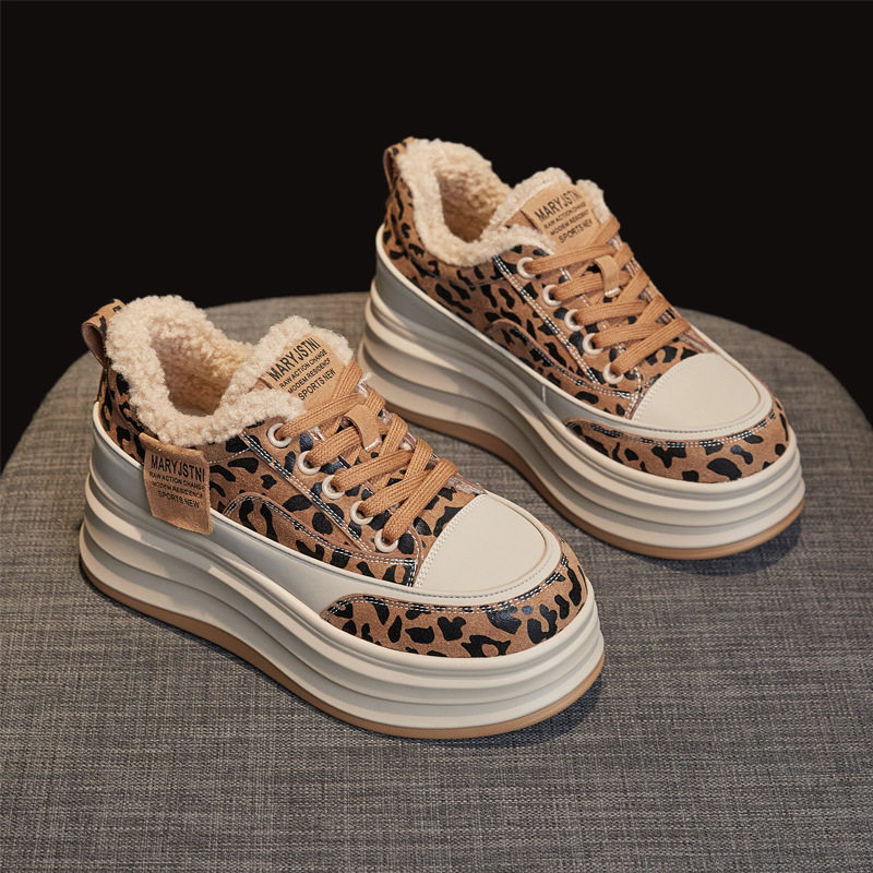 百搭休闲小白鞋女加绒保暖女鞋厚底内板鞋冬季新款羊羔毛鞋子