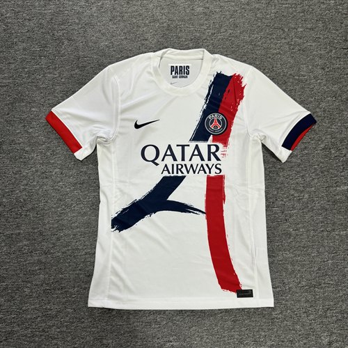 Nike/耐克 男子大巴黎球迷版速干印花圆领短袖白T恤 FN8781-101