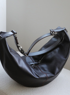 通勤hobo头层牛皮单肩斜挎牛角包复古老钱风大容量可颂腋下包