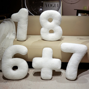 阿拉伯数字抱枕毛绒玩具儿童益智123456789抱枕沙发靠垫拍摄道具